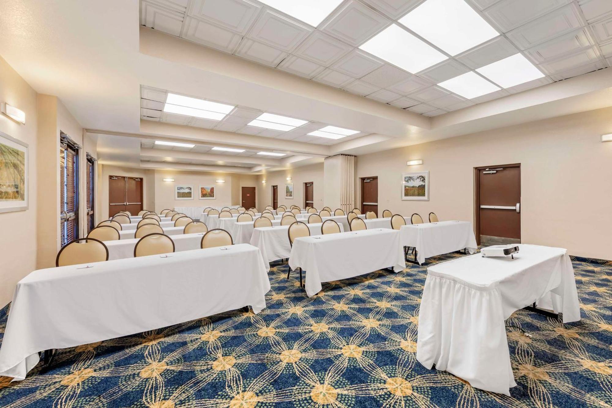 Best Western Plus Heritage Inn Ontario Rancho Cucamonga Exterior photo